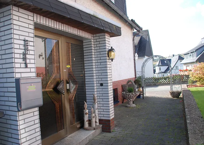 Robin Hood Guest house